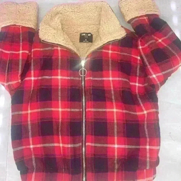 Love + Joy Jackets & Blazers - LOVE + JOY tartan red plaid sherpa zip up Jacket size Small Exc Con